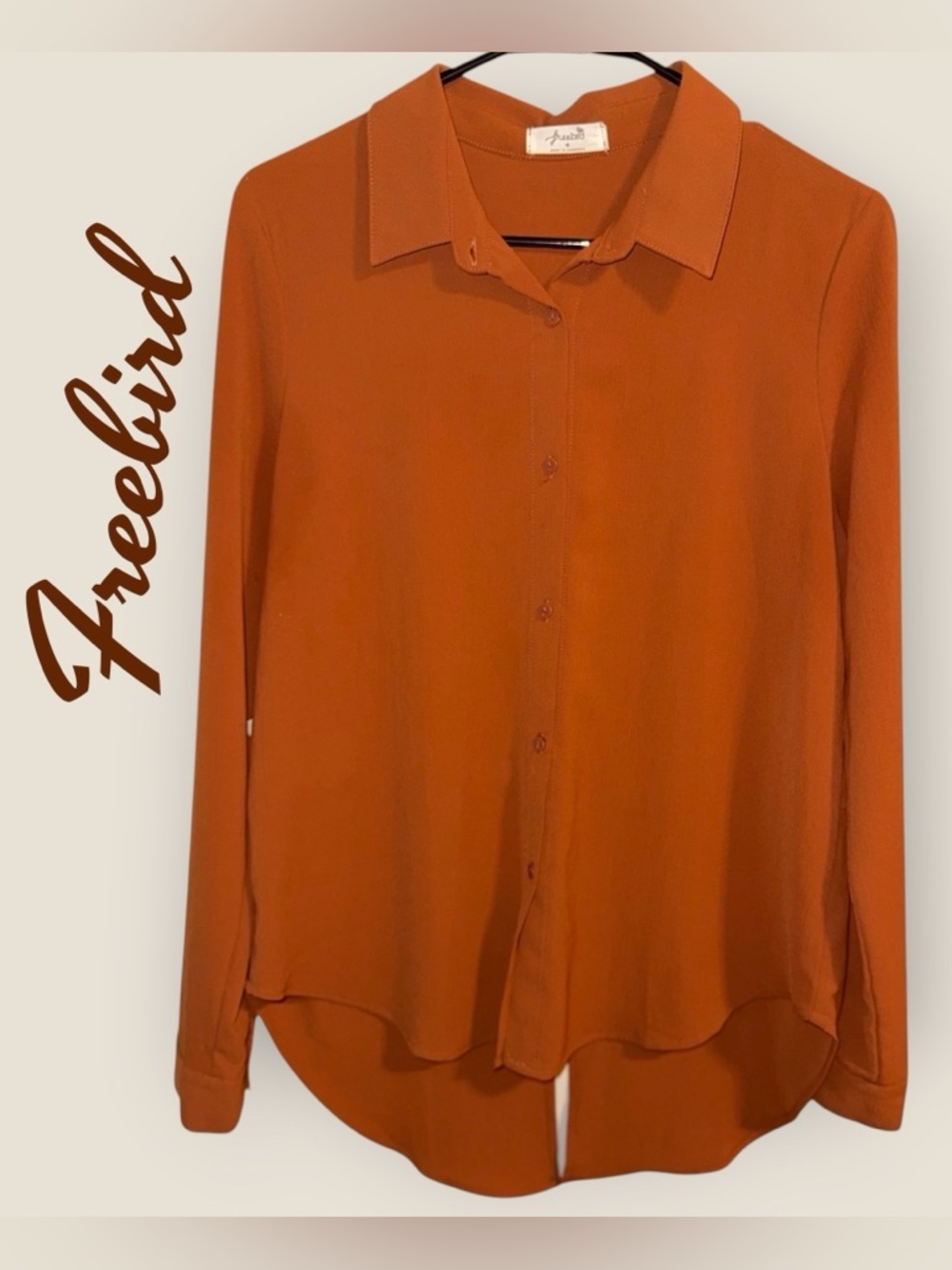 🌼freebird textured Button-Down Split Tail Shirt in Cognac
